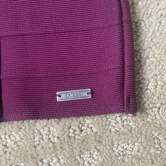 Thick bondage-style skirt - Picture 2 of 5